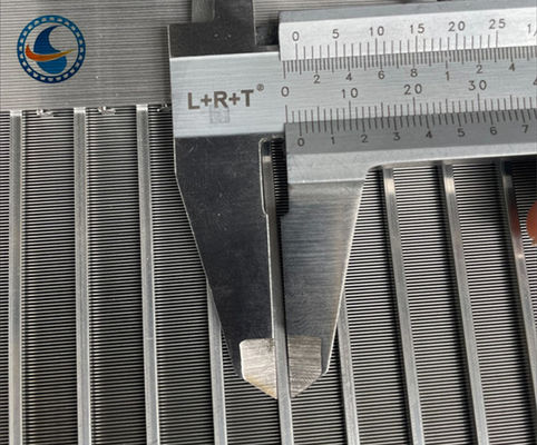 Pannelli dello schermo di cavo del cuneo di acciaio inossidabile dell'OEM 304 per la fabbricazione della carta